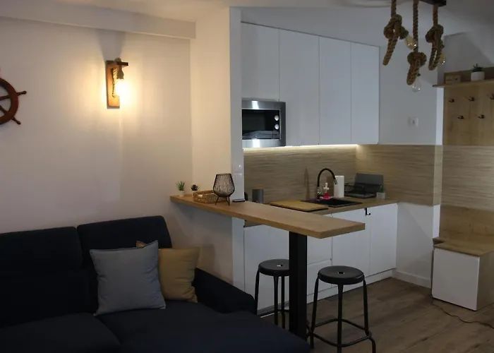 Nad Lisim Jarem Jastrzębia Góra